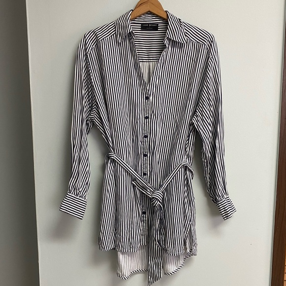 Lane Bryant Tops - LANE BRYANT TUNIC TOP - SIZE 14